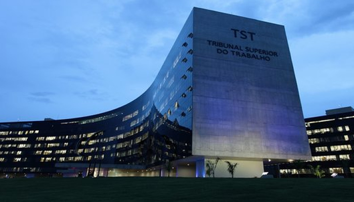 Divulgados gabaritos preliminares do Concurso TST 2017