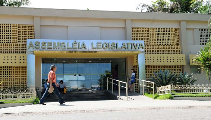 Assembleia Legislativa RO (ALE RO) assina contrato com a FGV