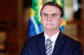 Bolsonaro suspende recolhimento do FGTS por 3 meses em MP