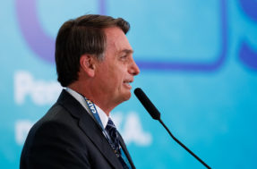 Bolsonaro afirma que bancos terão que diminuir juros de crédito