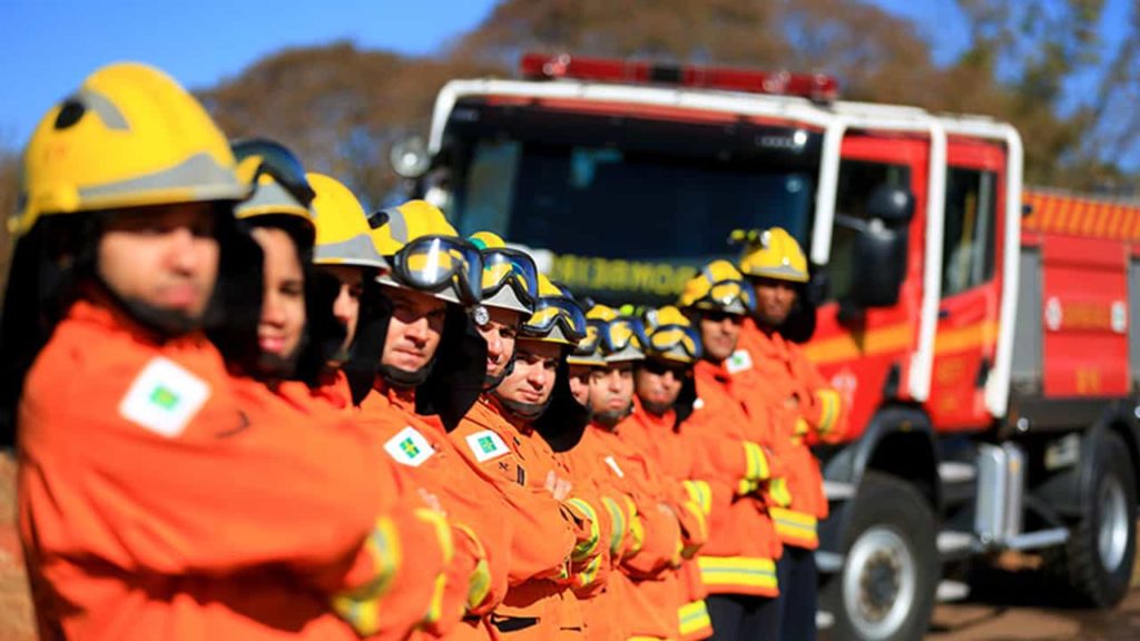 Concurso Bombeiros Oferece 115 Vagas De Níveis Médio E Superior