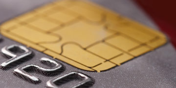 Como descartar o cartão de crédito com segurança
