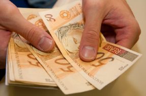 Inflação pode fazer salário mínimo ultrapassar os R$ 1.210 em 2022