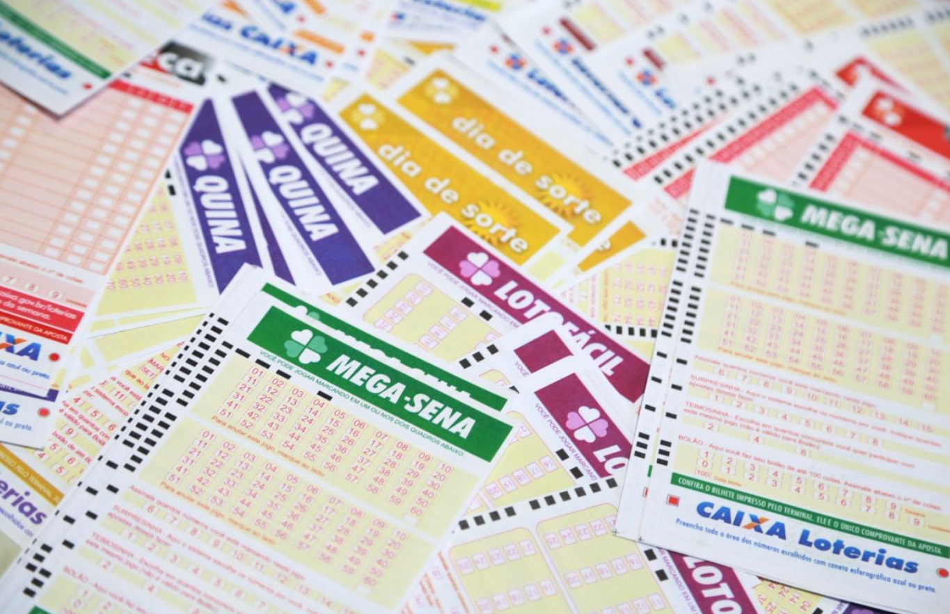 Caixa vai permitir apostas em loterias pela internet, Economia