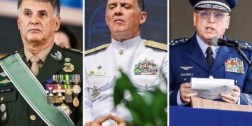 Comandantes Exército, Marinha e Aeronáutica pedem demissão