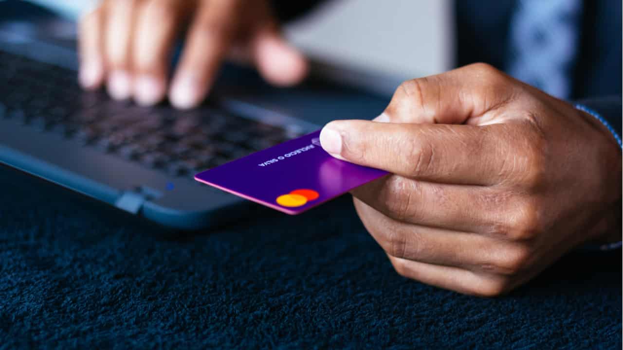 Passo a passo: como antecipar parcelas do cartão de crédito Nubank?