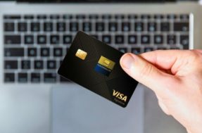 Itaú oferece novo cartão com programa de pontos e cashback