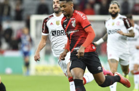 Sem suas estrelas, Flamengo mostra defeitos em partida contra o Athletico