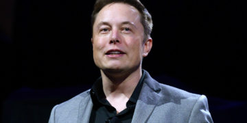 'Não será politicamente correta', revela Musk sobre sua IA e cria suspense