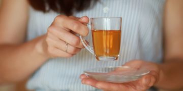 Que chá é bom pra baixar a glicose?
