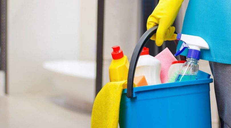 Especialista comenta duas dicas infalíveis para a limpeza da casa