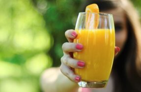 Bebida para acelerar o metabolismo: kiwi, laranja e abacaxi