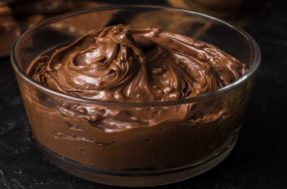 Mousse de chocolate: a receita FÁCIL que todos estão procurando