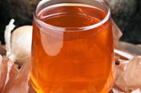Uma bebida milagrosa: Chá de casca de cebola para uma saúde renovada. Descubra seus poderes medicinais agora!
