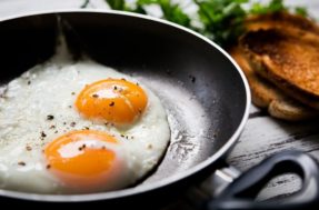 Comer ovo faz colesterol e triglicérides aumentarem? Entenda de uma vez por todas