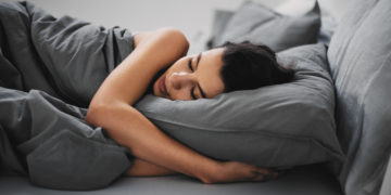 Faça as contas: idade determina sua quantidade de sono IDEAL por noite 