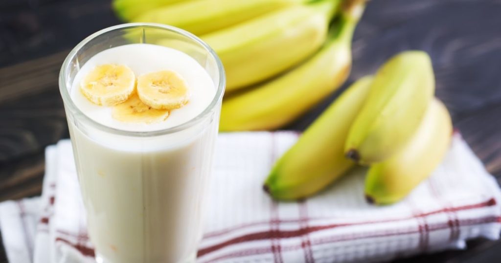Shake de banana com aveia para baixar o colesterol