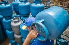 Vale-gás e botijão grátis da Petrobras: Veja como receber os benefícios em abril