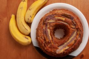 Receita de bolo de banana com aveia sem açúcar: saudável e deliciosa