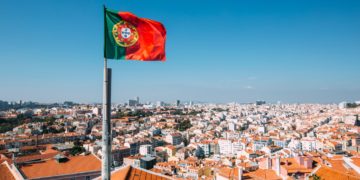 Partiu, Portugal: programa de intercâmbio oferta trabalho por 6 meses no país