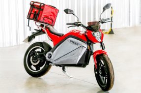 iFood apresenta moto elétrica para os entregadores no valor de R$ 10 mil