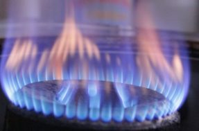 426 mil famílias vão receber vale gás de R$ 110 em junho; consulte se está entre elas