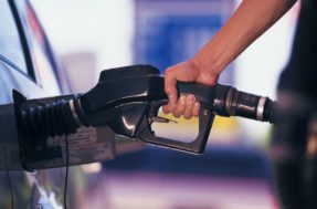 Gasolina cai: preço do combustível por estado fica entre R$ 6,26 e R$ 7,62