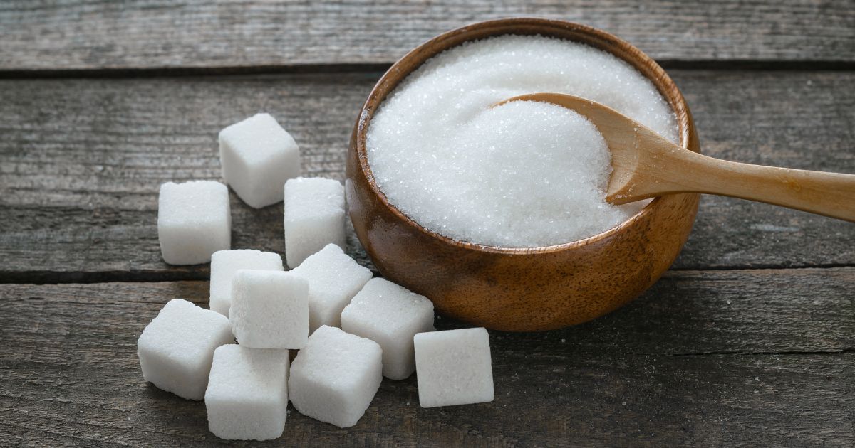 it’s scary!  This happens to your body when you eat too much sugar