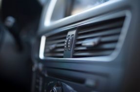 Joia esquecida no ar-condicionado do carro: para que serve o botão de recirculação de ar?