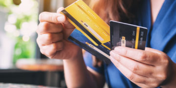 MELHORES cartões de crédito sem anuidade: 3 opções para fazer a festa