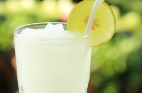 Aprenda a fazer um delicioso suco de limão cremoso e muito refrescante