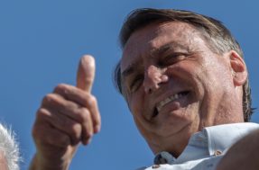 Destaques do dia: Bolsonaro anuncia 13º do Auxílio Brasil e consignado deve sair em outubro; Gasolina encerra setembro a R$ 5,33; Lira promete avaliar reforma administrativa