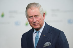 Charles sobe ao trono do Reino Unido após 70 anos como príncipe