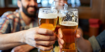 Beba, mas fique sabendo: 3 fatos únicos e curiosidades sobre a cerveja