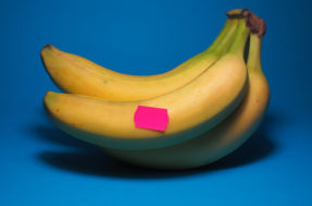 Por que algumas frutas têm adesivo? O segredo por trás é surpreendente