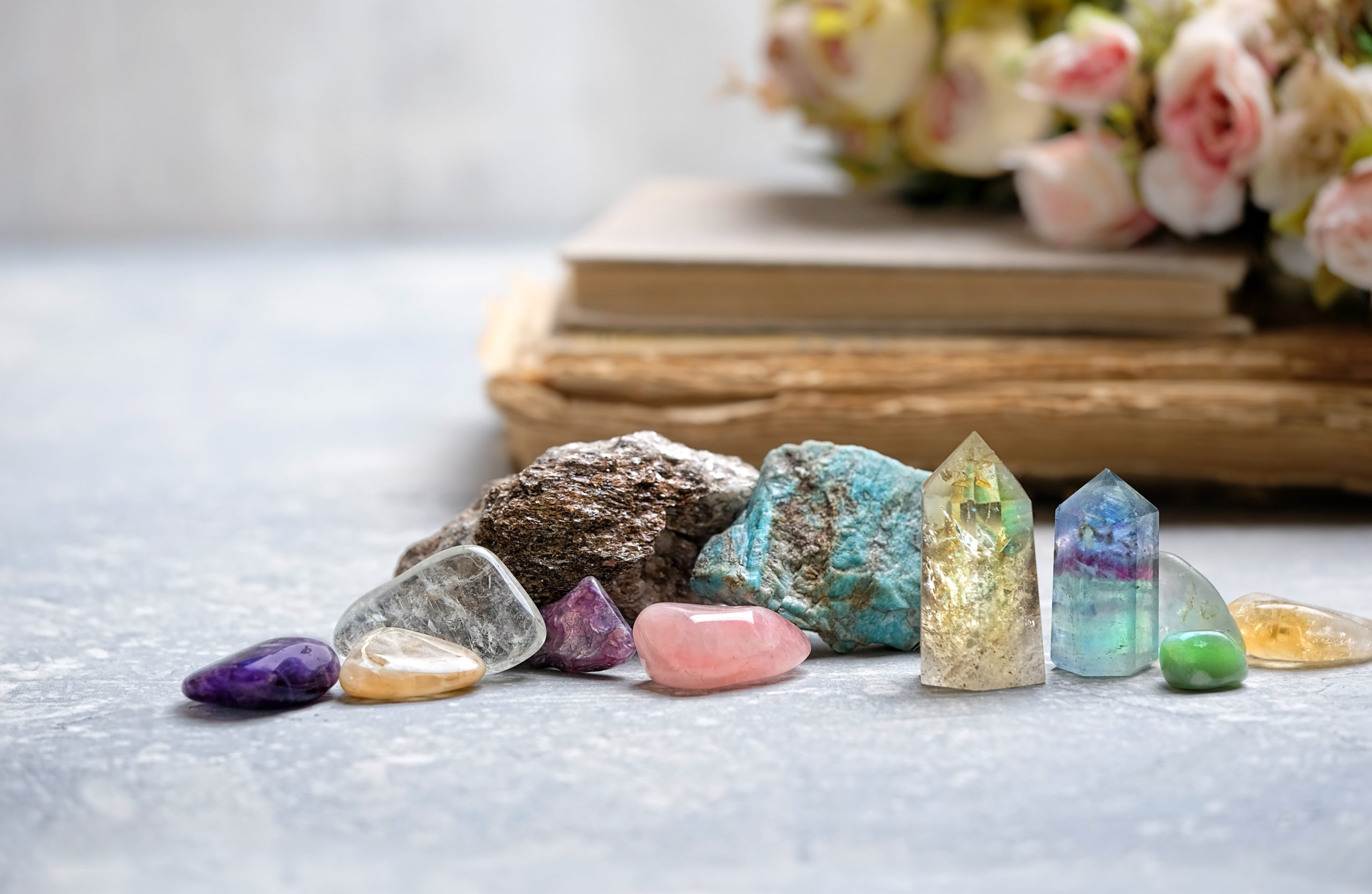 Pedra de nascimento: descubra a sua para ATRAIR mais sorte e paz