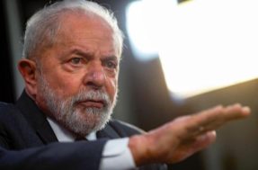 Destaques do dia: Bolsa Família terá bônus e empréstimo; Governo finaliza plano para Shein e Shopee; Texto do arcabouço fiscal está pronto; Pesquisa mostra que governo Lula é negativo para 86% do mercado