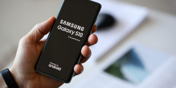 Google fecha parceria com Samsung para acabar com 'probleminha'