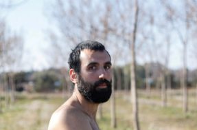 Justiça bate o martelo e homens e mulheres podem andar nus na Espanha