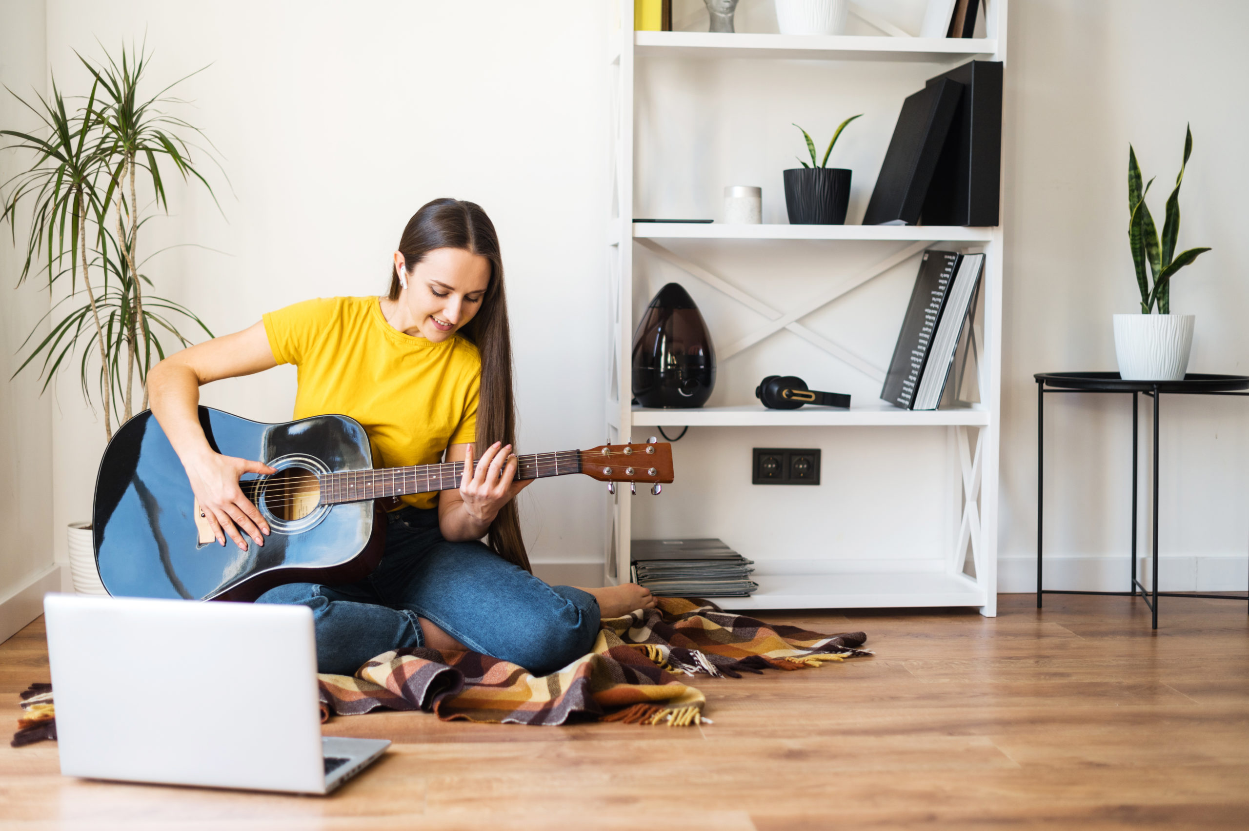 3 signs who love to invent hobbies whenever they can