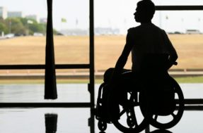 Bolsa Família: deputado quer dobrar valor para pessoas com deficiência