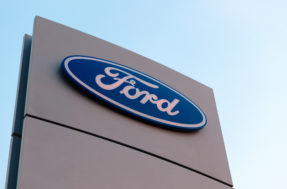 ‘Anti-caloteiros’: Ford cria sistema que leva carros sozinhos para fábricas