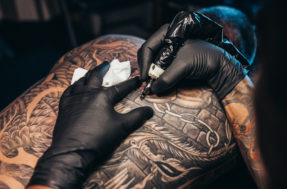Sua vida em risco: veja 6 tatuagens com significados perigosos para evitar