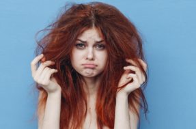 5 hábitos que detonam com a saúde do seu cabelo: pare com eles agora!