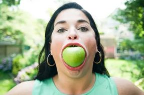 Mulher com a maior boca do mundo revela o quanto ganha no Instagram e choca a todos