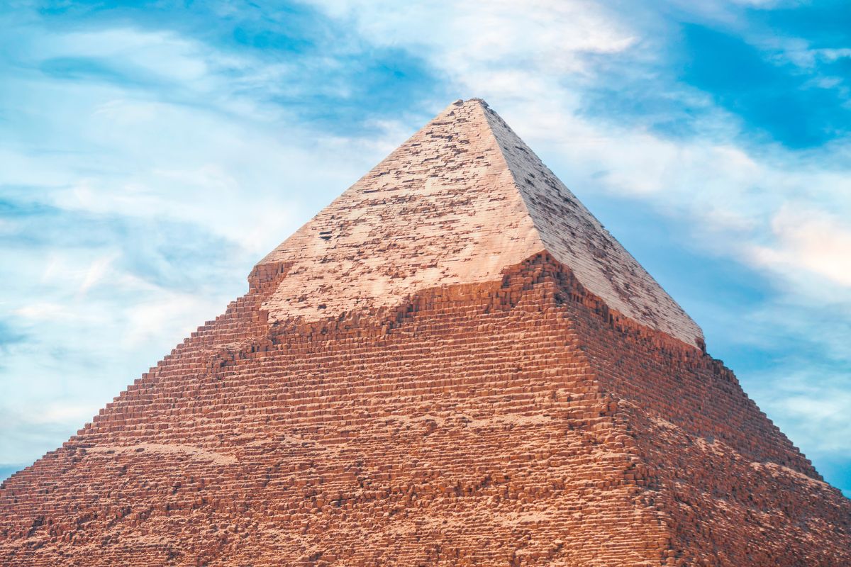 Passagens secretas nos monumentos: Pirâmide de Gizé