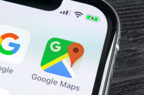 No trânsito: Google Maps e Waze sugerem os melhores caminhos