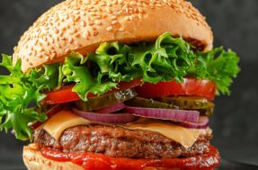 Nada de ‘podrão’! X-Tudo brasileiro é eleito um dos melhores hambúrgueres do mundo