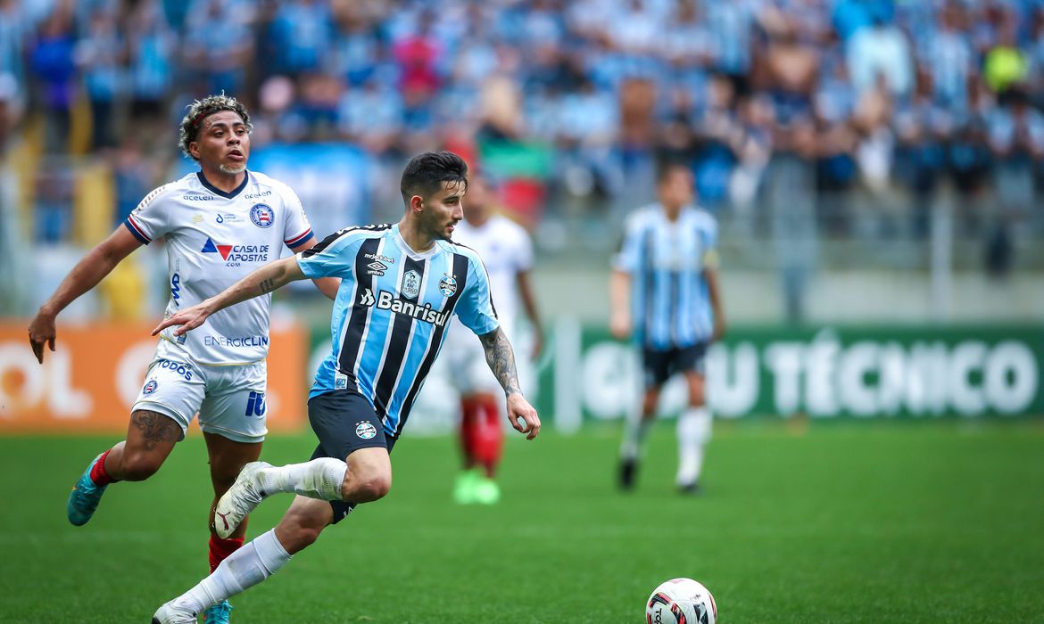 Bahia and Gremio opened the quarter-finals of the Copa do Brasil on 4 July