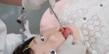 crianca-robo-dentista